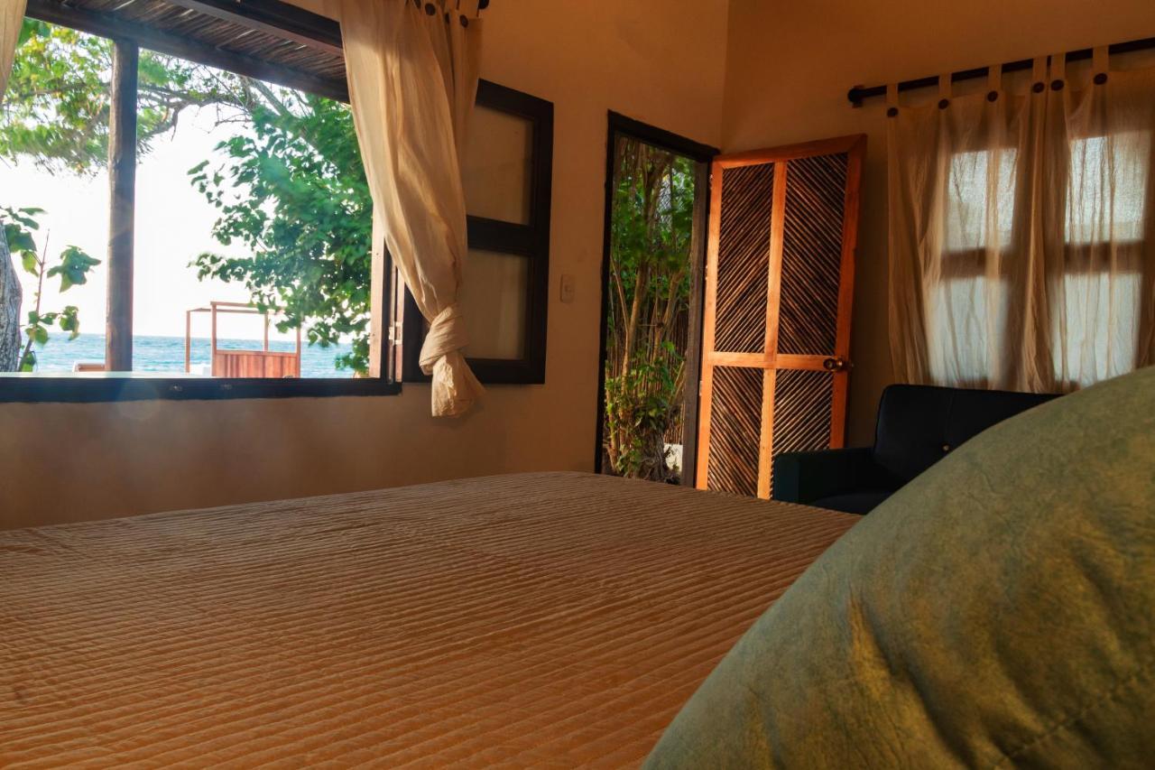 איילה גראנדה Hotel Sunsets Del Rosario מראה חיצוני תמונה